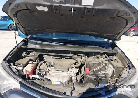 2017 Toyota Rav4 Xle из США, поврежденный, VIN JTMWFREV1HJ106450